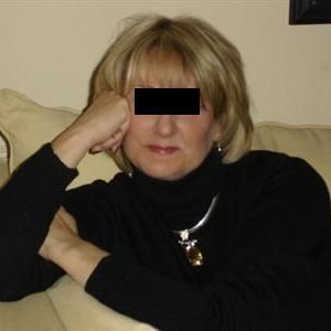 Elys, 57 jarige Vrouw op zoek naar man voor een Erotisch Contact in Gelderland