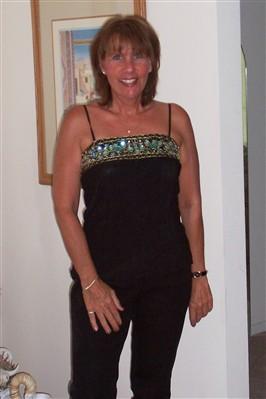 Myriam20 zoekt Man die houdt van Koken, Gezelschapsspellen, Tuinieren, Reizen, Religie, Astrologie