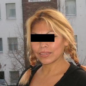 40 jarige Vrouw zoekt Man in Hellevoetsluis (Zuid-Holland)