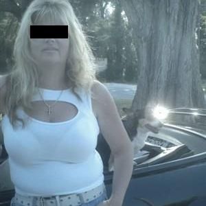 esmaralda-67, 40 jarige Vrouw op zoek naar een sexdate in Noord-Brabant