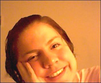 Abby_18 zoekt Man die houdt van Muziek, Astrologie, Romantiek, Televisie kijken, Seks, Films, Uitgaan