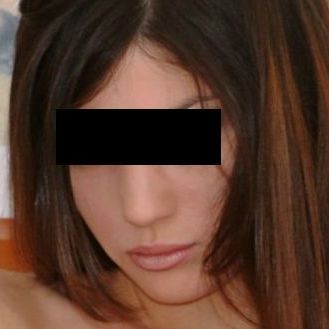 DuNieZuH, 20 jarige Vrouw zoekt Man voor Erotisch Contact