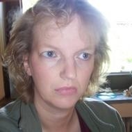 NouSSie_40, 40 jarige Vrouw zoekt contact voor pissex in Zuid-Holland