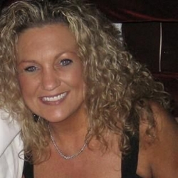 Erotisch Contact met elinelovesden-67 