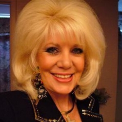 gratis neukdate met MysticMyra2