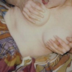knuffelbeesie-1978 heeft zin in Neuken, Pijpen, Vuistneuken, Kontlikken, Orale Sex, Facial, Tietneuken, Beffen, Kontneuken, Dubbele Penetratie