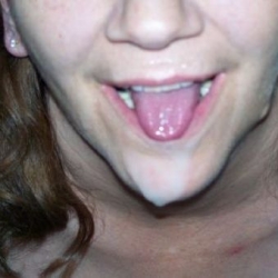 sexdating met Buena-Chica1