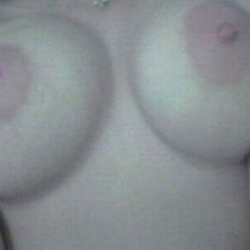 gratis neukdating met Joann-1985