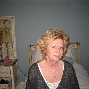 SUZETTE13, 64 jarige Vrouw op zoek naar een date in Zeeland