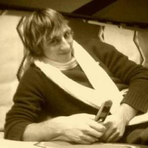 21 jarige Man zoekt Vrouw in Capelle-aan-den-IJssel (Zuid-Holland)