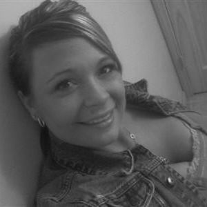 20 jarige Vrouw zoekt Man in Velsen (Noord-Holland)