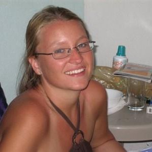 ZusterAnneke2, 20 jarige Vrouw op zoek naar een date in Noord-Holland