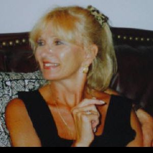 Moeska2, 63 jarige Vrouw op zoek naar een date in Zuid-Holland