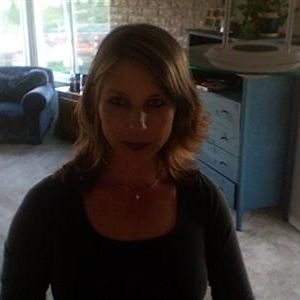 Kirstenchantal, 42 jarige Vrouw op zoek naar een date in West-Vlaanderen