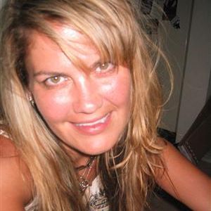 OoChan-ToO39, 39 jarige Vrouw op zoek naar een date in Zuid-Holland