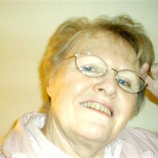 Drusilla3, 65 jarige Vrouw is op zoek naar Man voor een date in Gent (Oost-Vlaanderen)