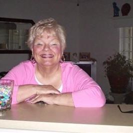 Arine28, 65 jarige Vrouw op zoek naar een date in Limburg