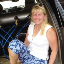 kollinda, 54 jarige Vrouw op zoek naar een date in Limburg
