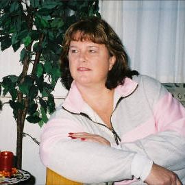 Emeline8, 52 jarige Vrouw op zoek naar een date in Friesland