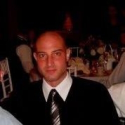 date met Emrah32.