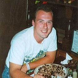 relatie met Megasjeng