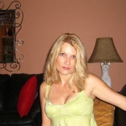 date met Inbar-70.