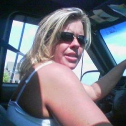 date met iloveballi45